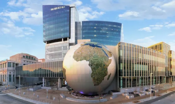 Modern And Spacious Studio Retreat