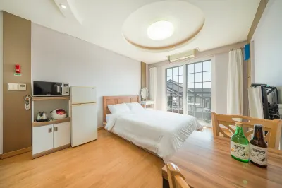 강릉 꿈꾸는풍차 애견동반 독채 펜션 궁전보석사우나 주변 호텔