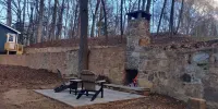 Rockwall Cabin on the Pond! Cool spot, 10 minute drive to Hickory.
