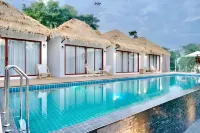 So sea cafe & Resort Hotels in Ang Sila