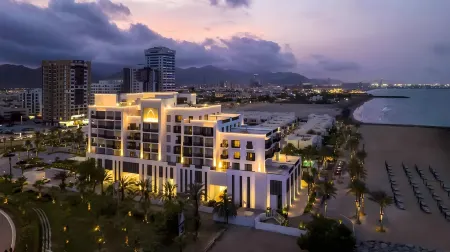 Palace Beach Resort Fujairah
