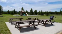 Hibernation Station Hotels in West Yellowstone