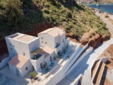 Yerma Suites Limeni Hotels in Itilo