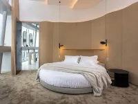 Vilnius TV Tower Apartments Debesys Hotels near Pasilaiciai
