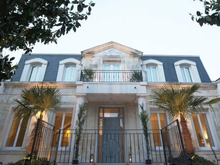 La Chartreuse - Bordeaux Отели рядом с достопримечательностью «Basilique Saint-Seurin»