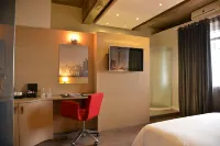 Reef Hotel Отели в г. Йоханнесбург