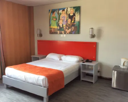 Champ de Mars B&B Hôtels à : Port-Louis