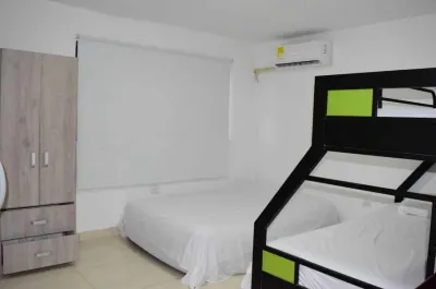 Mona Linda Hotels in Quilembe