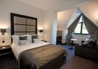 The Lodge at Kingswood Hotel a Redhill