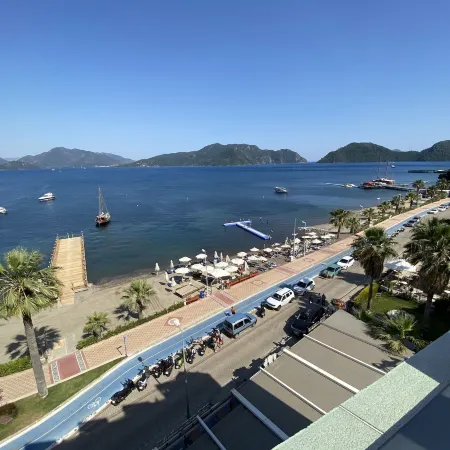 Bliss Beach Hotel