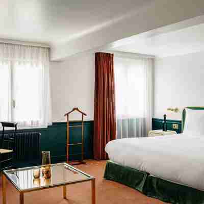 Experimental Chalet Rooms