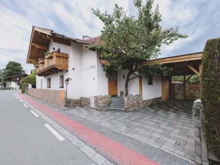 Chalet Naila by we Rent