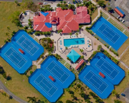 Port de Plaisance Resort, Trademark Collection by Wyndham Hotels in Sint Maarten