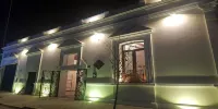 喬魯拉蔚藍宅邸飯店 Botanic Garden Comunitario Dra Helia Bravo Hollis附近的飯店