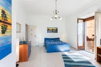 GuestHost - la Finestra dei Ciclopi Seaview Flat - 3성급