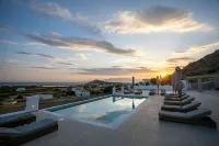 Naxos Earth Suites