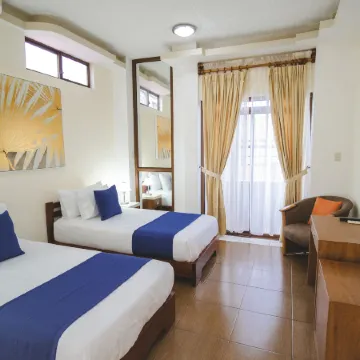 Hotel Palace Galapagos Отели рядом с достопримечательностью «Залив Тортуга»
