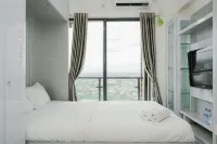 Homey and Warm Studio at Sky House BSD Apartment - 2-Star