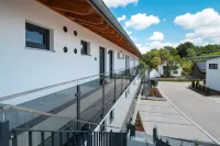 Boardinghouse Kastanienring - Homestays