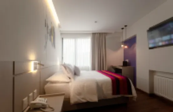 Las Brisas Sur Hotels near Megacenter Bolivia