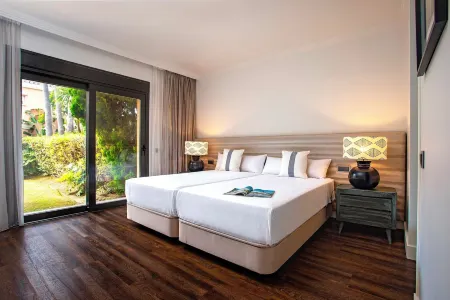 Genteel Home Venalmar Terrace