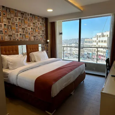 倫德里納飯店 約旦大學附近的飯店