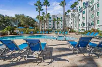 5 Minutes to Disney Free Shuttle King & Queen Bed - Private Pools