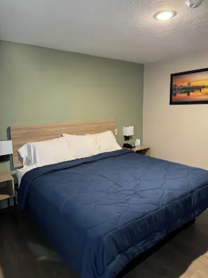 Cyber Inn Hotels near Meadow Garden