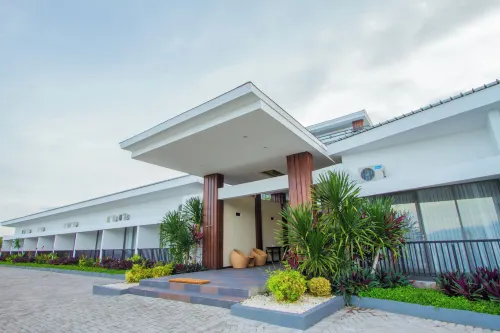 Estrella Hotel & Conference Các khách sạn ở Luwuk