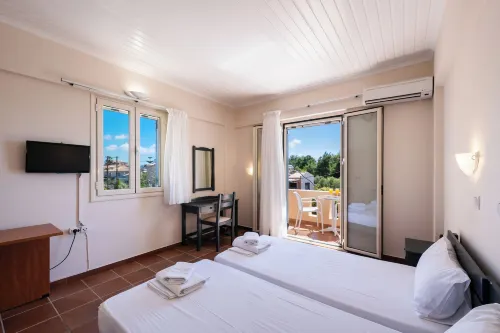 Ionio Hotel