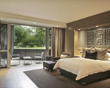 Kupferquelle Resort Hotéis em Tsumeb