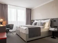 Hotel Vista Hotels near Technical museum