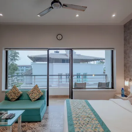 La Sunila Suites & Villas by Wsi, Baga