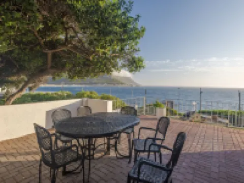 Sunny Cove Manor Hotels in Fish hoek