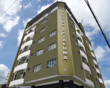Hotel Petaluma Hotels in Formiga