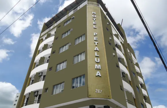 佩塔盧馬酒店