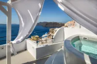 Kaleidoscope Oia Suites
