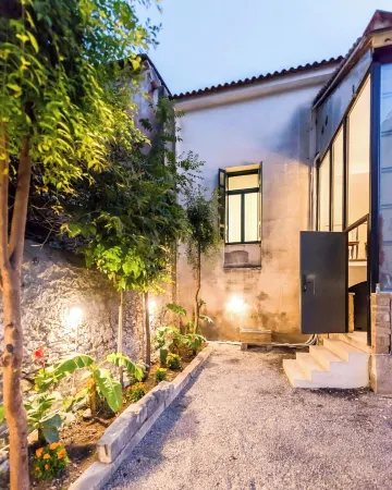 Aigli Seafront Loft-Luxury Design Retreat