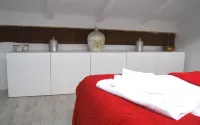 2 Tourist House Apartment Centre Bologna Hotels in Lame