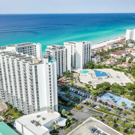 Pelican Beach Resort by Panhandle Getaways