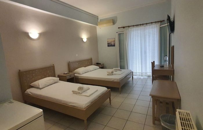 Artemis Hotel