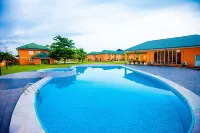 The Sojourner by Genesis - piscina