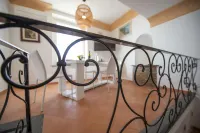 Casa Cimino B - A Romantic Retreat Among the Stairs of Praiano Hotels in Praiano