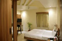 The Byke Skylark Seafront Resort, Dapoli