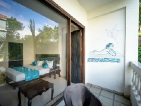 โฮเทล ริชีเคช แกรนด์ โรงแรมในริชิเคช