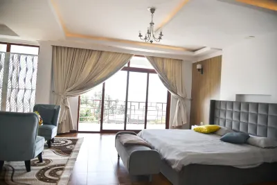 5 Bedroom Exquisite Villa in Top-View Area