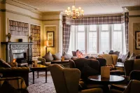 Macdonald Forest Hills Hotel & Spa - ที่มีบาร์