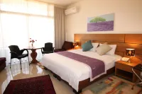 Sea Valley Hotels in Byblos