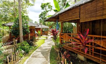 Camotes Hidden Huts-Rooms-Bar-Restaurant