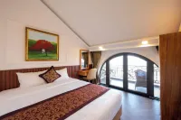 La Fleur Premium Central Apartment Hotel